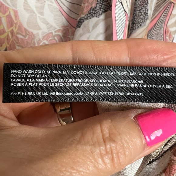 Anthropologie Pink/Tan Floral Kimono 3/4 Sleeve One Size - Picture 8 of 11